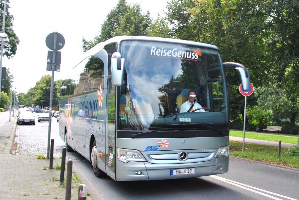 Mercedes 0 580 in Hannover am 29.08.10