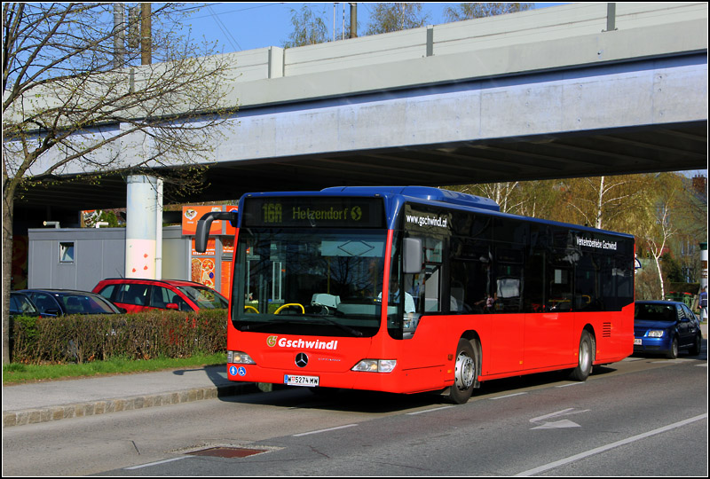 Mercedes Benz Citaro der Verkehrsbetriebe Gschwindl auf der Linie 16A in Wien