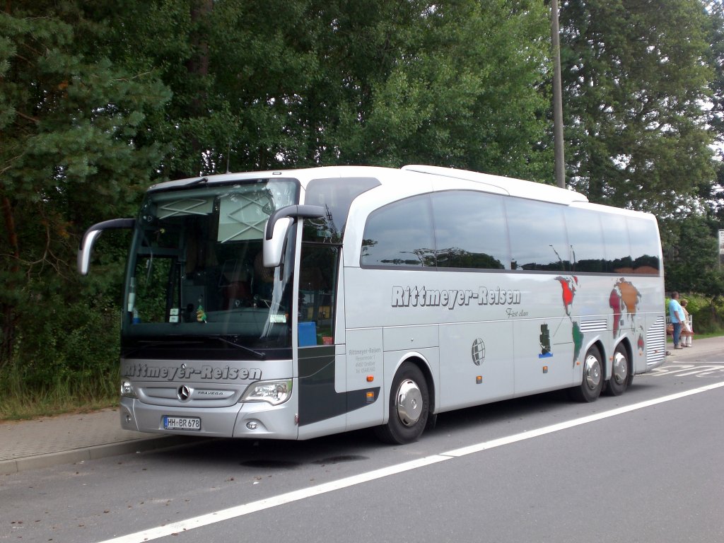 Mercedes-Benz O 340, O 350 (Tourismo) der Firma Rittmeyer-Reisen abgestellt am Bahnhof Ahlbeck Grenze.