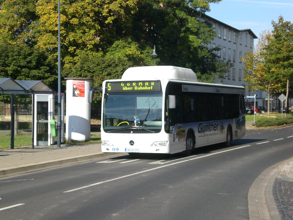 Mercedes-Benz O 530 CNG auf der Linie 5 nach Mhlhausen Grmar am Bahnhof Mhlhausen.(8.10.2012) 