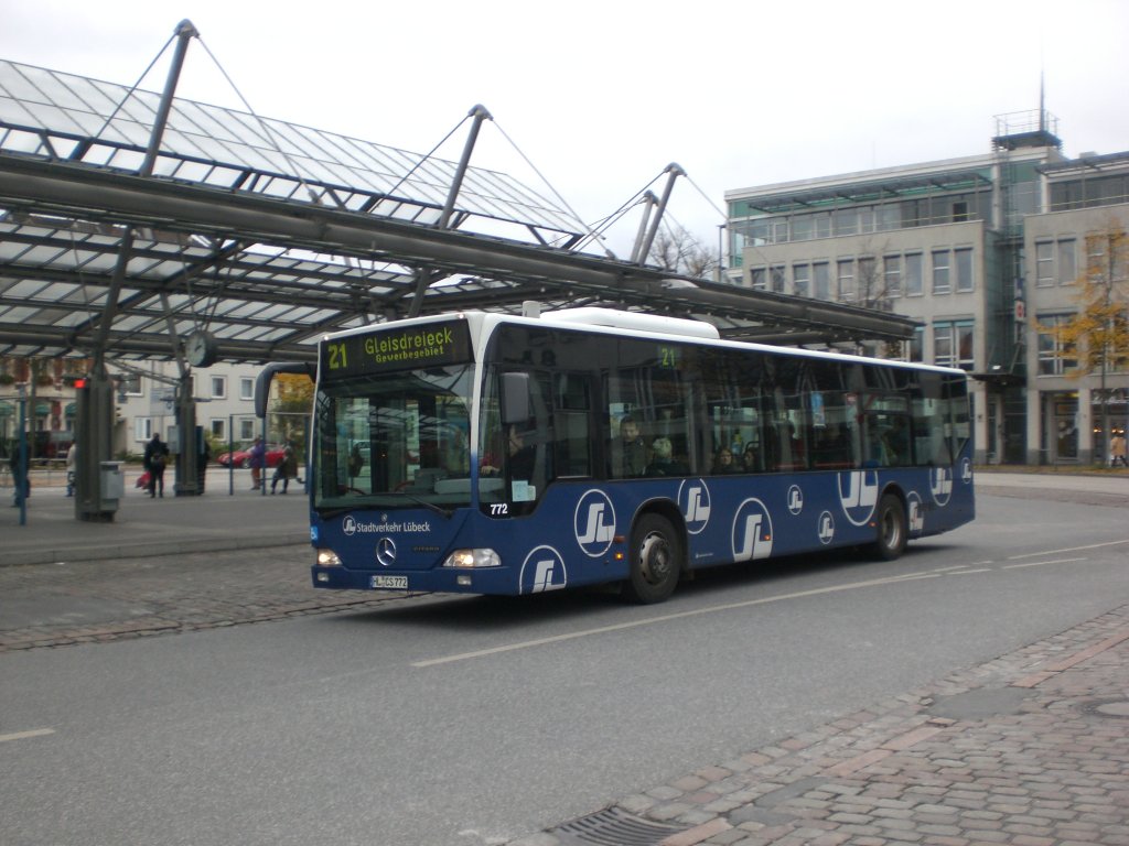 Mercedes-Benz O 530 I (Citaro) auf der Linie 21 nach Gewerbegebiet Gleisdreieck am ZOB/Hauptbahnhof.