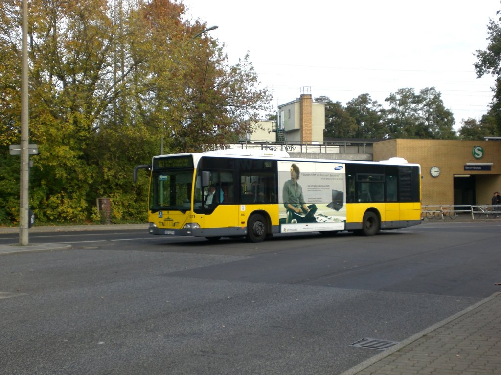 Mercedes-Benz O 530 I (Citaro) auf der Linie 163 nach S-Bahnhof Flughafen Schnefeld am S-Bahnhof Grnau.