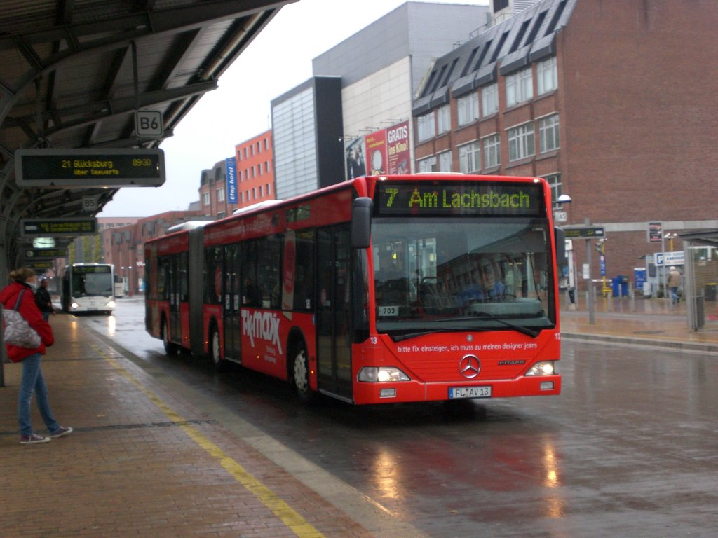 Mercedes-Benz O 530 I (Citaro) auf der Linie 7 nach Am Lachsbach am ZOB.