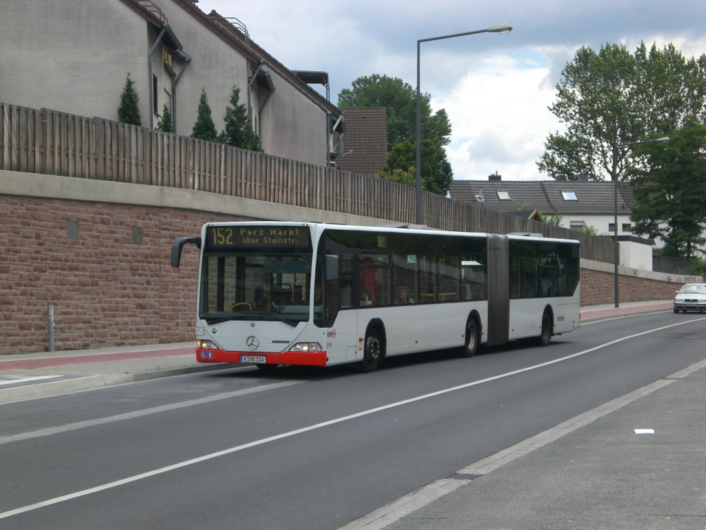 Mercedes-Benz O 530 I (Citaro) auf der Linie 152 nach Kln Porz Markt am S-Bahnhof Kln Porz.(9.7.2012)
 
