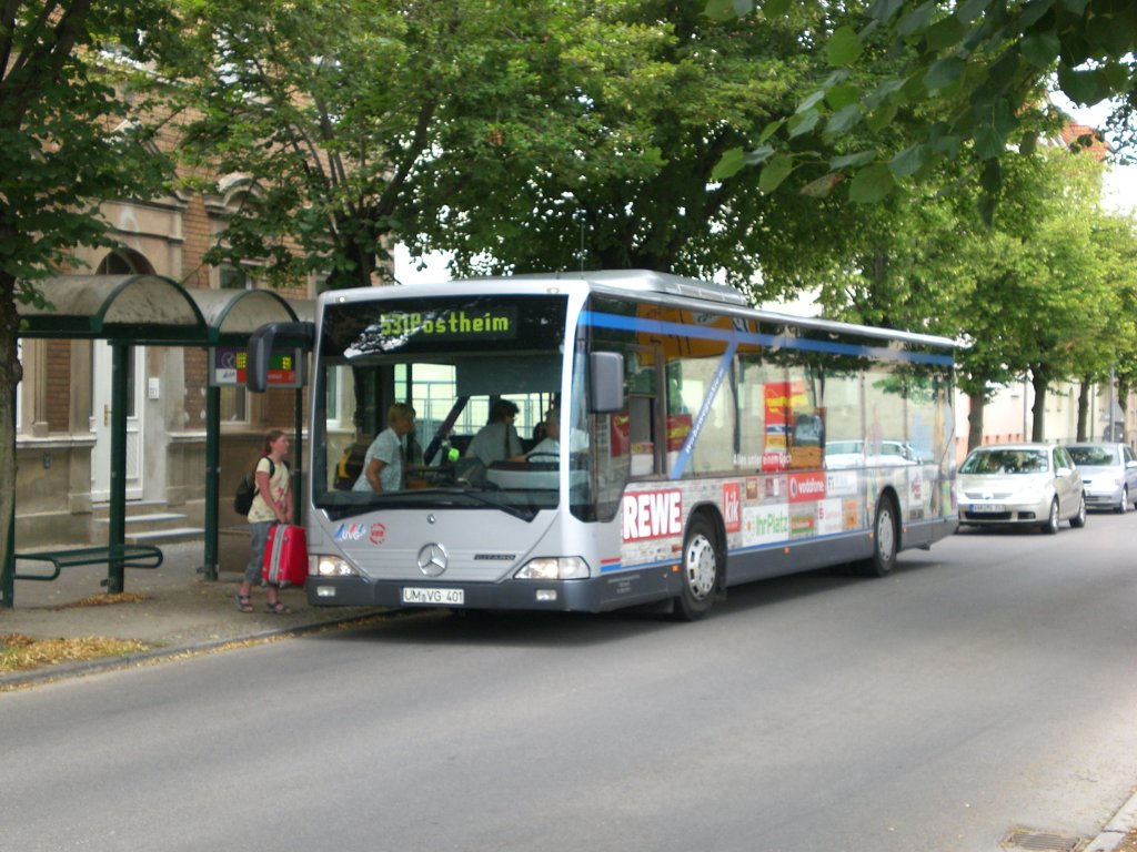 Mercedes-Benz O 530 I  (Citaro) auf der Linie 531 nach Templin Postheim am Bahnhof Templin Stadt.(13.7.2011)