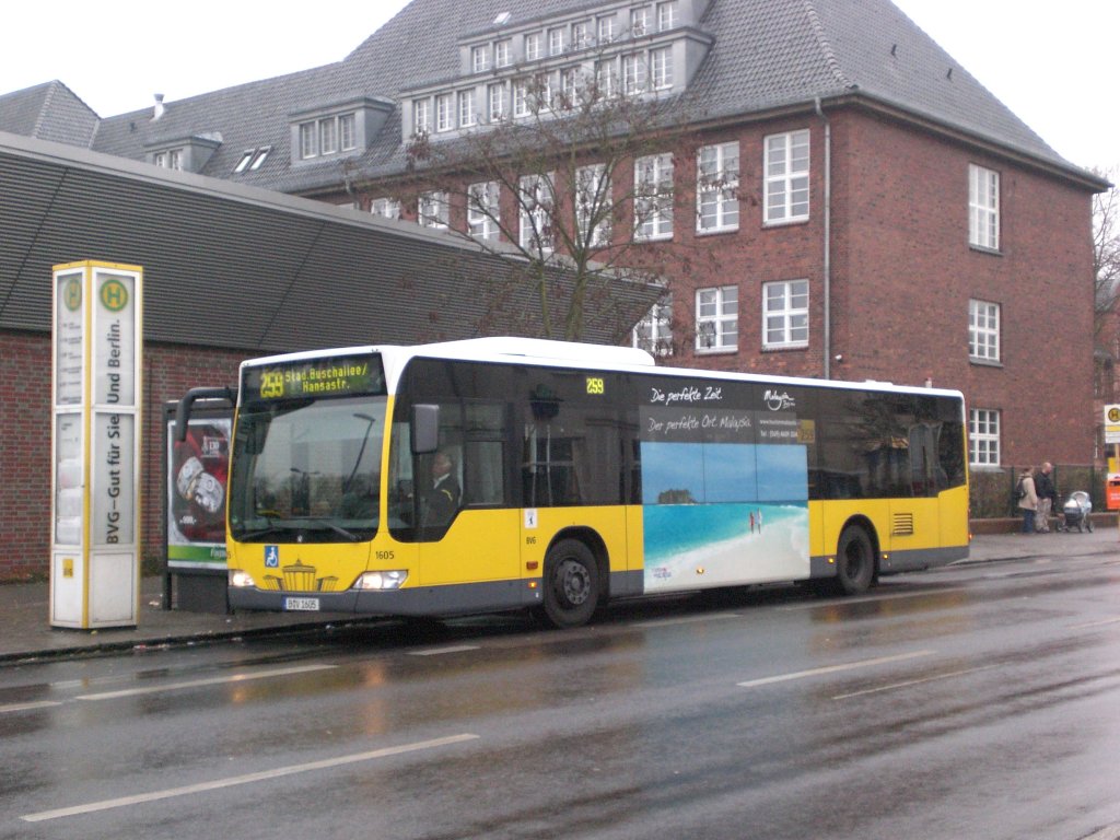 Mercedes-Benz O 530 II (Citaro Facelift) auf der Linie 259 nach Weiensee Stadion Buschallee/Hansastrae am S-Bahnhof Buch.