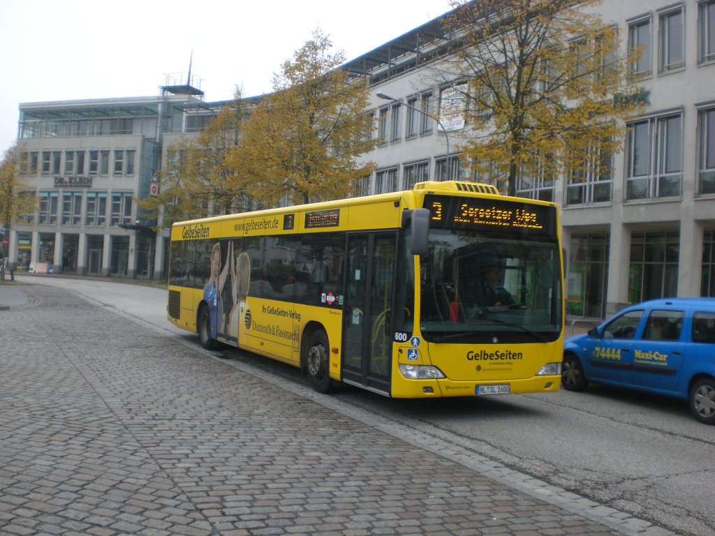 Mercedes-Benz O 530 II (Citaro Facelift) auf der Linie 3 nach Sereetzer Weg am ZOB/Hauptbahnhof.
