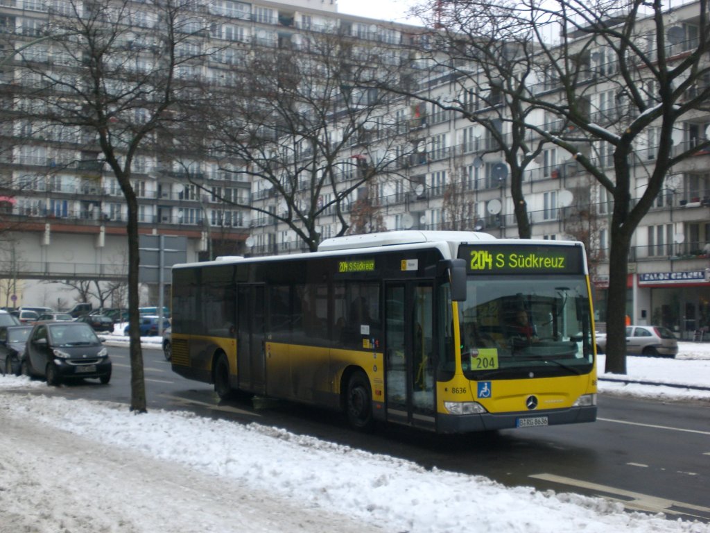 Mercedes-Benz O 530 II (Citaro Facelift) auf der Linie 204 nach S-Bahnhof Sdkreuz an der Haltestelle Schneberg Goebensstrae.