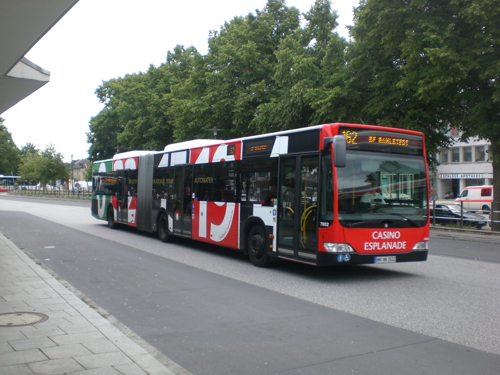 Mercedes-Benz O 530 II (Citaro Facelift) auf der Linie 162 nach Bahnhof Rahlstedt am U-Bahnhof Wandsbek Markt.
