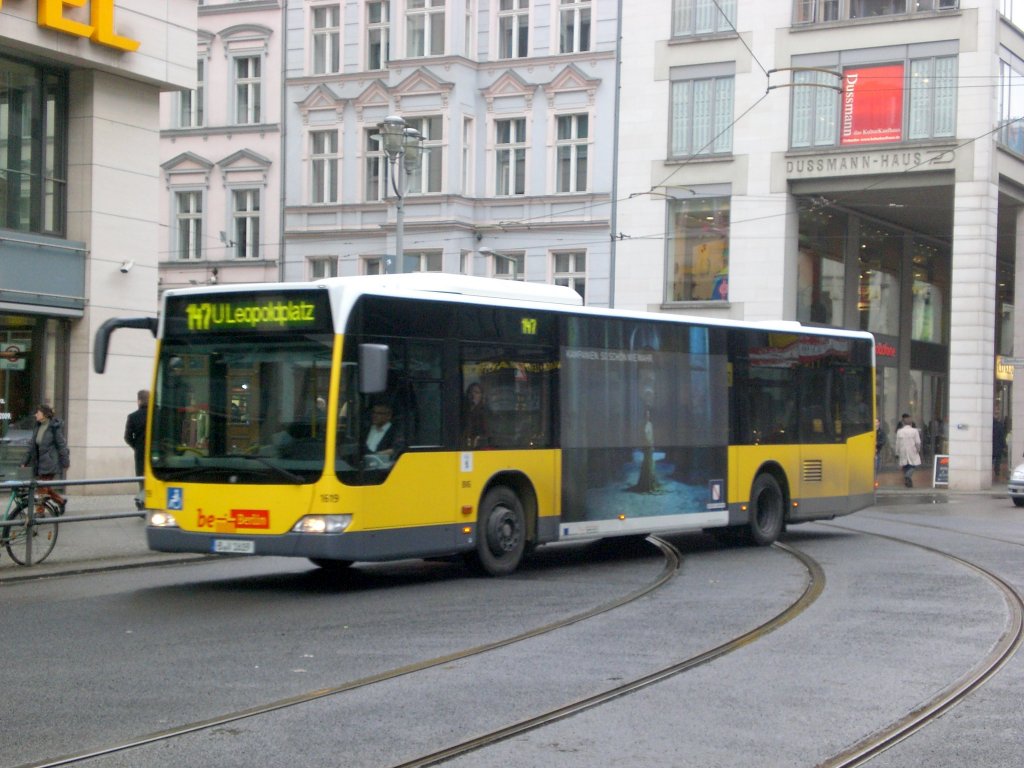 Mercedes-Benz O 530 II (Citaro Facelift) auf der Linie 147 nach U-Bahnhof Leopoldplatz am S+U Bahnhof Friedrichstrae.