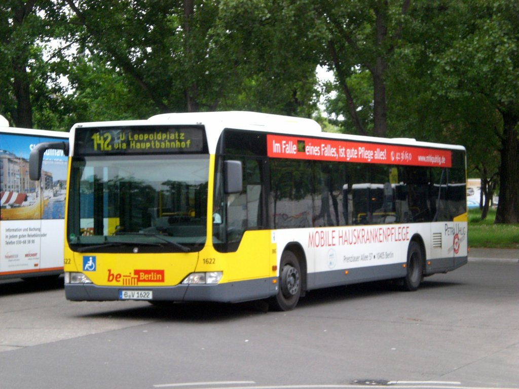 Mercedes-Benz O 530 II (Citaro Facelift) auf der Linie 142 nach U-Bahnhof Leopoldplatz am Ostbahnhof.