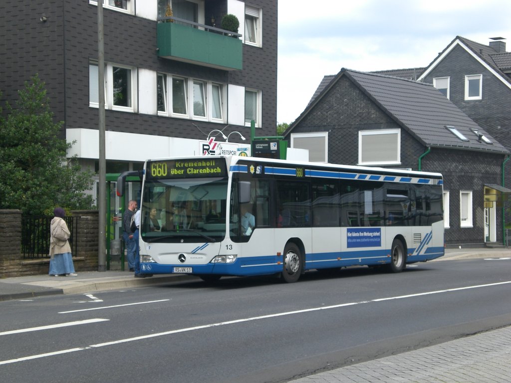 Mercedes-Benz O 530 II (Citaro Facelift) auf der Linie 660 nach Remscheid Kremenholl an der Haltestelle Remscheid Lttringhausen Rathaus.(4.7.2012)

