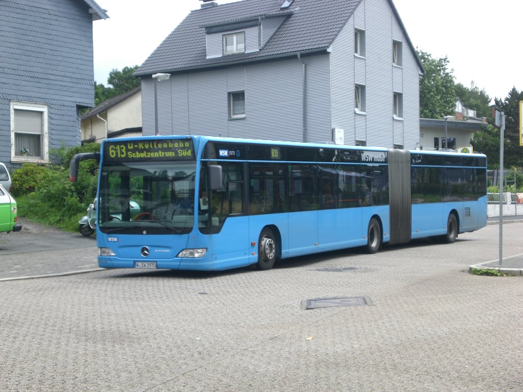 Mercedes-Benz O 530 II (Citaro Facelift) auf der Linie 613 nach an der Haltestelle Wuppertal-Kllenhahn Schulzentrum Sd.(12.7.2012) 