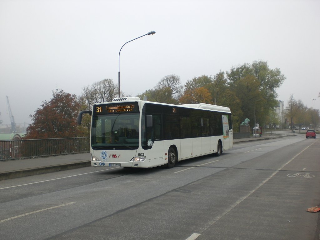 Mercedes-Benz O 530 LE  (Citaro) auf der Linie 31 nach Lohmhlenplatz nahe der Haltestelle Groe Bergstrae.