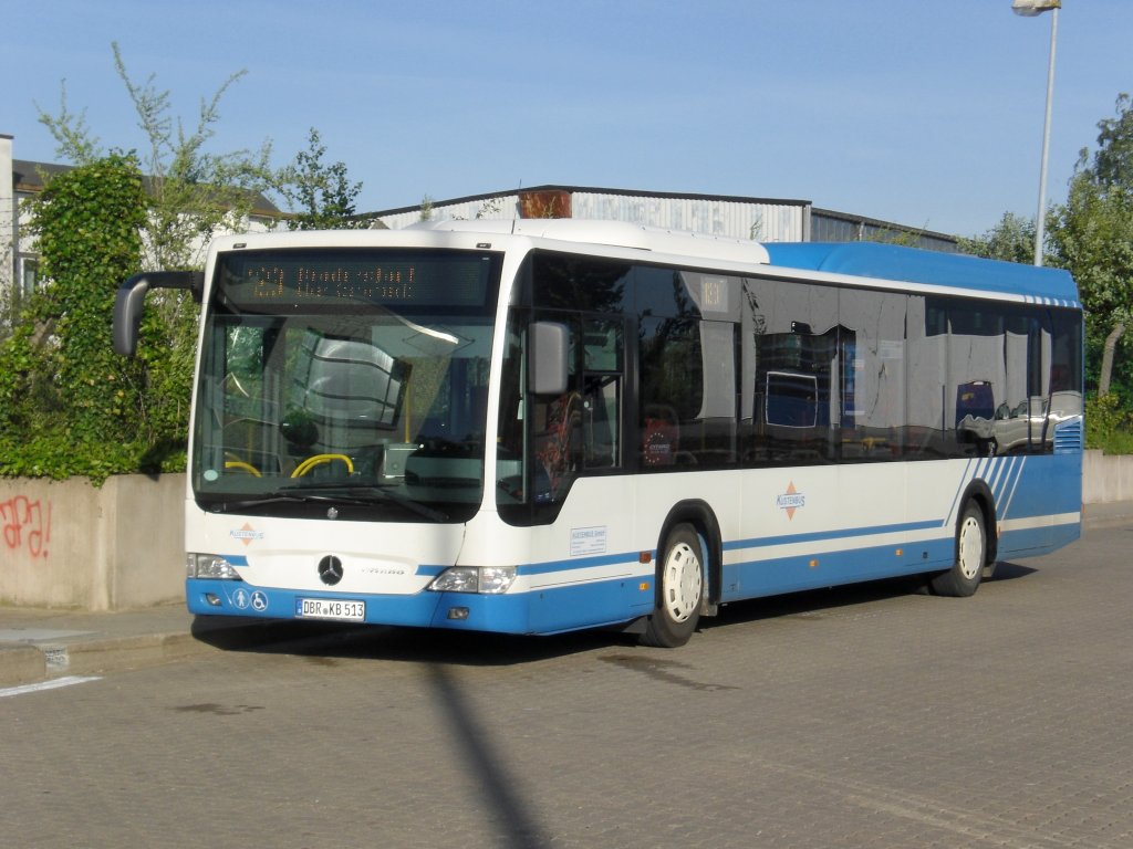 Mercedes-Benz O 530 LE  (Citaro) auf der Linie 123 nach Broderstorf am ZOB Rostock.(3.6.2013) 