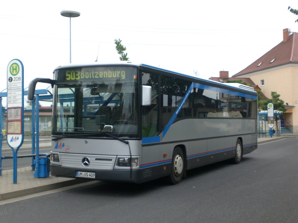 Mercedes-Benz O 550 (Integro) auf der Linie 503 nach Boitzenburg am Bahnhof Prenzlau.