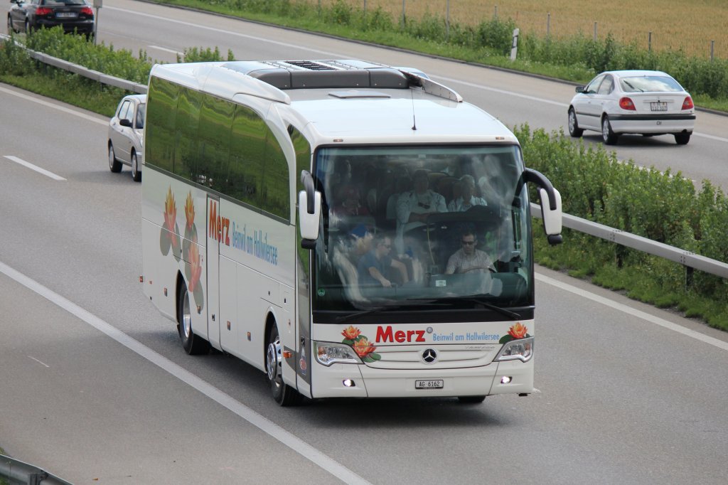 Mercedes Benz Travego de la maison Merz photographi le 19.08.2012  Oensingen 