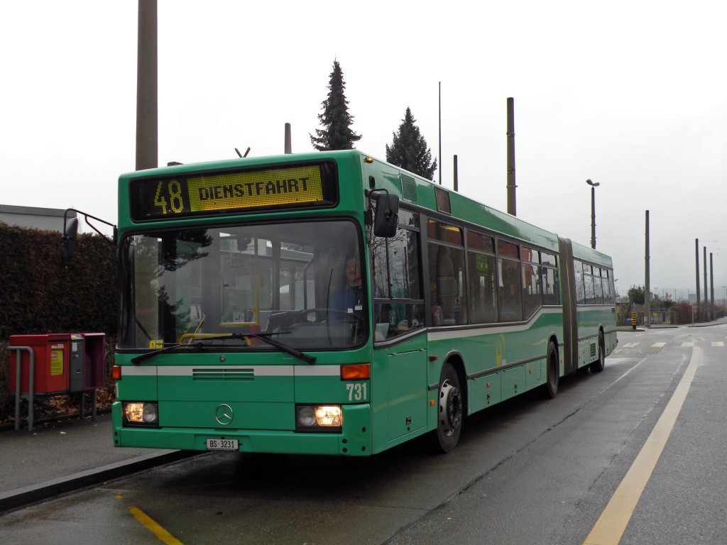Mercedes Bus 731 auf der neuen Buslinie 48 an der Haltestelle Rankstrasse. Die Aufnahme stammt vom 25.01.2010.