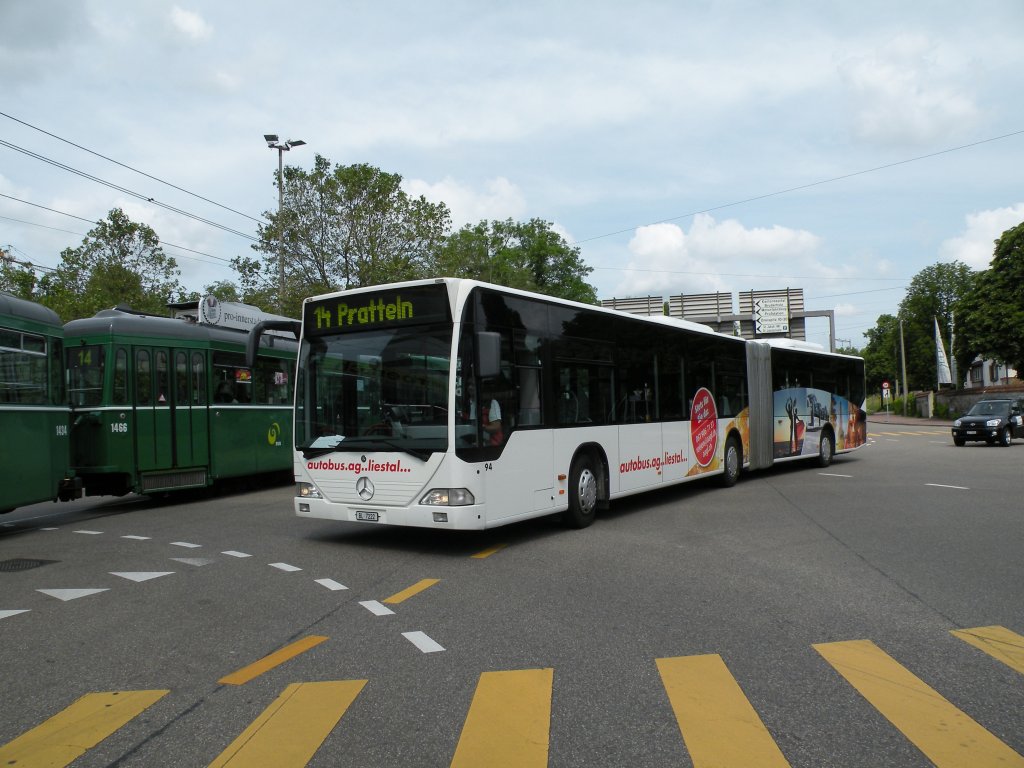 Mercedes Citaro der AAGL mit der Betriebsnummer 94 hilft beim Tramersatz auf der Linie 14 aus. Hier fhrt der Wagen zur Haltestelle St. Jakob. Die Aufnahme stammt vom 31.05.2012.