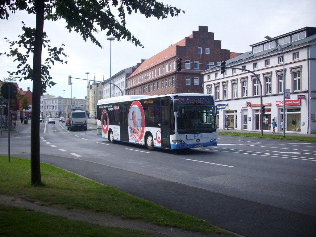 Mercedes Citaro LE  der Kraftverkehrsgesellschaft mbH Ribnitz-Damgarten in Stralsund am 16.07.2012