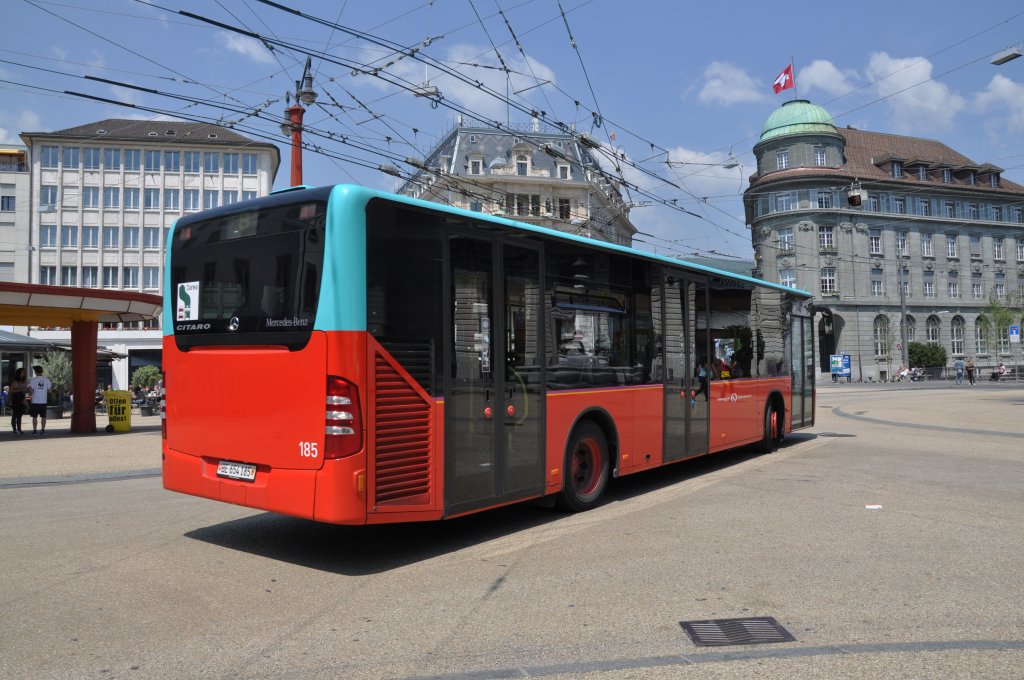 Mercedes Citaro mit der Betriebsnummer 185 auf der Linie 8 beim Guisanplatz. Die Aufnahme stammt vom 24.05.2012.