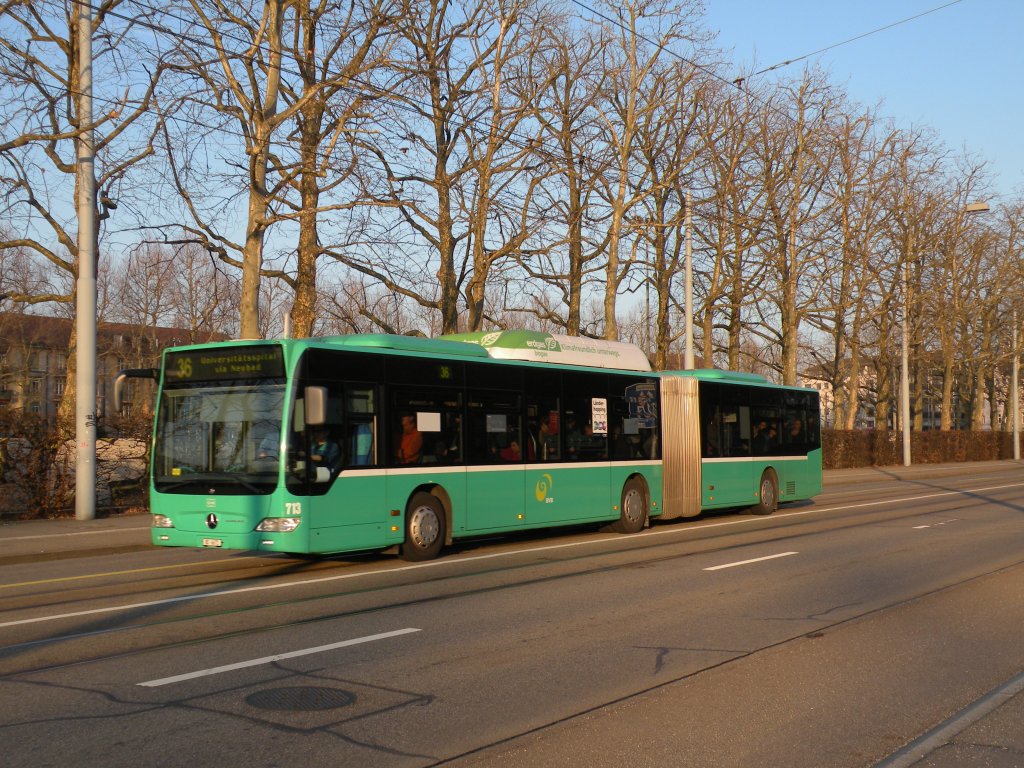 Mercedes Citaro mit der Betriebsnummer 713 auf der Linie 36 fhrt zur Haltestelle Zoo Dorenbach. Die Aufnahme stammt vom 28.02.2012.