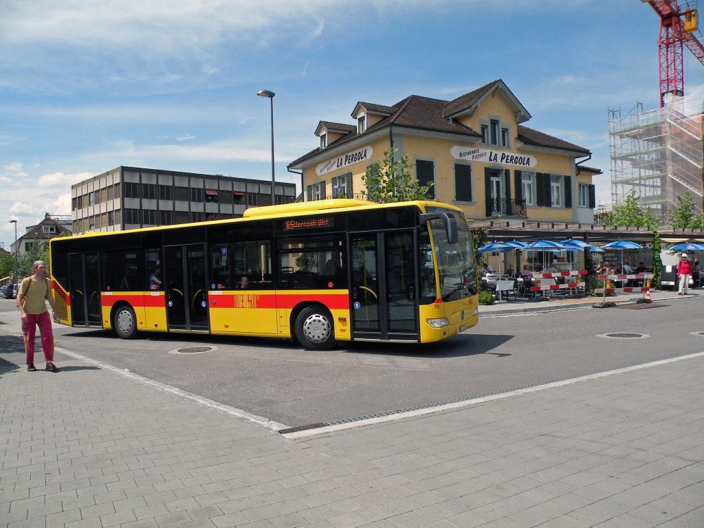 Mercedes Citaro mit der Betriebsnummer 75 auf der Linie 65 am Bahnhof in Dornach. Die Aufnahme stammt vom 07.06.2011.