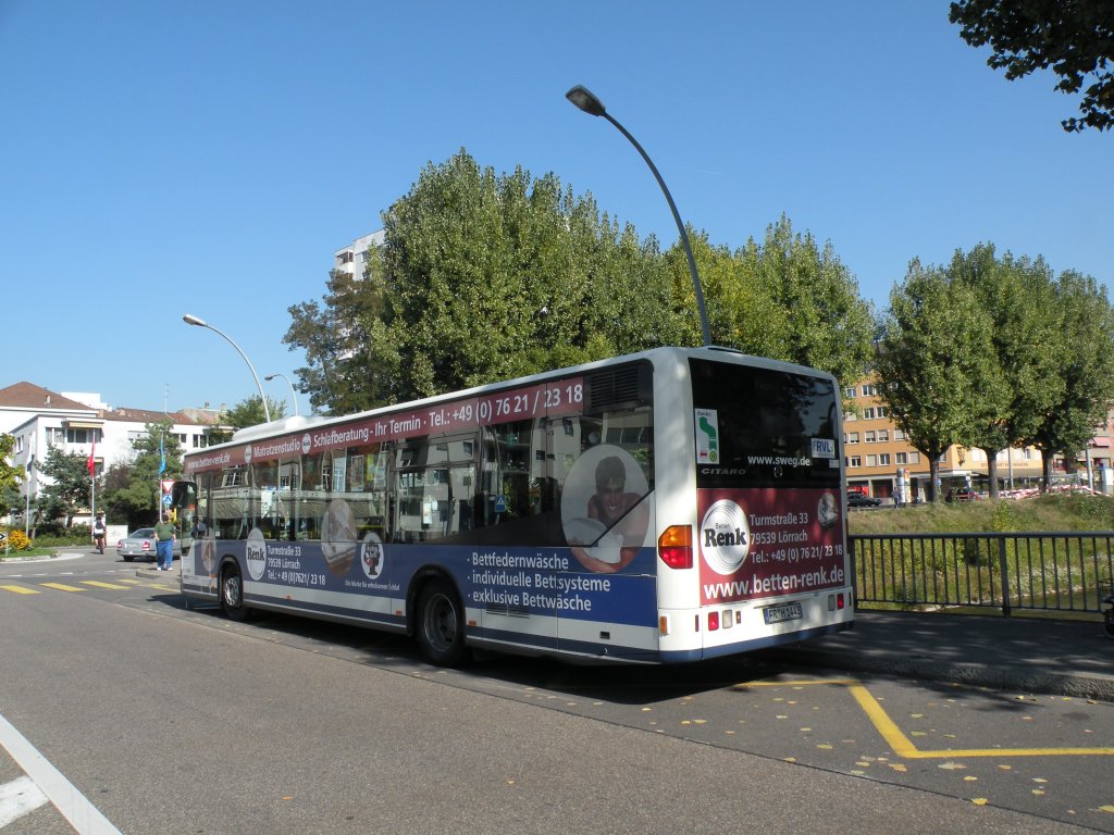 Mercedes Citaro der SWEG an der Endstation der Buslinie 16 in Kleinhningen.Die Aufnahme stammt vom 28.09.2011.