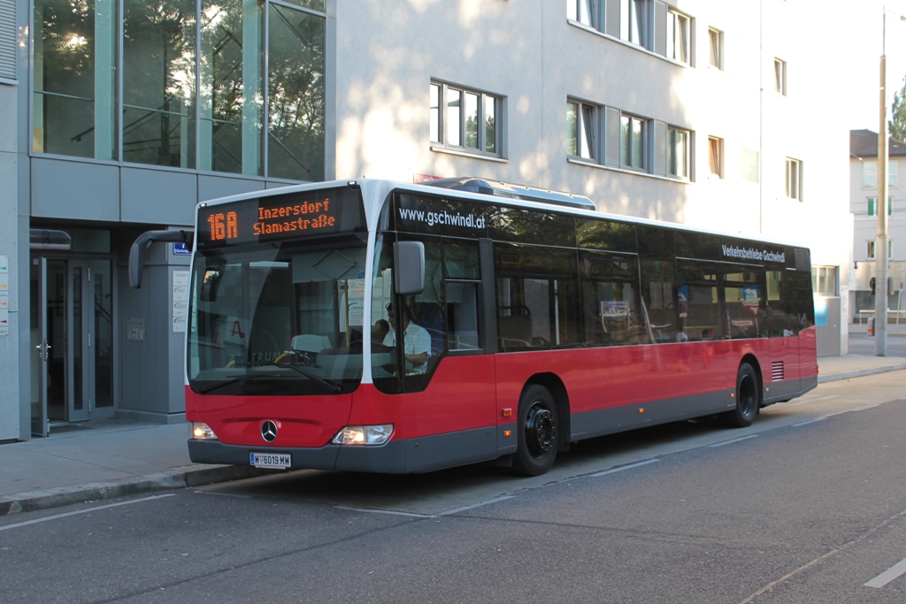 Mercedes Citaro der Verkehrsbetriebe Gschwindl in Wien auf der Linie 16A