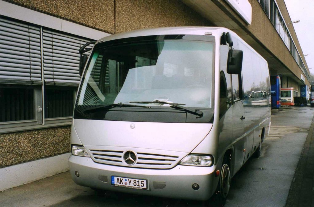 Mercedes Medio, aufgenommen im Januar 2002 auf dem Gelnde der Evobus NL Dortmund.