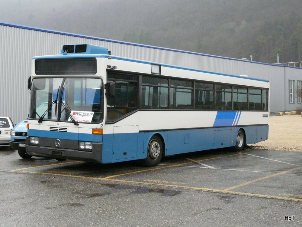 Mercedes O 405 Nr.2  Abgestellt bei RattinBus in Biel am 21.03.2010