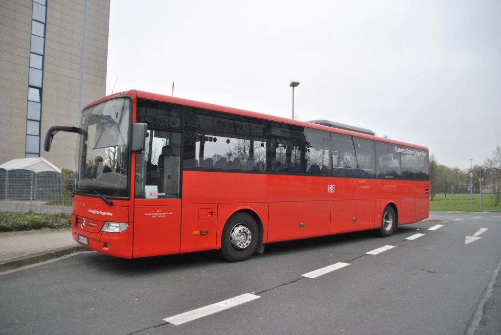 Mercedes O 550, whrend der Hannover Messe am Airport Hannover am 06.04.2011.