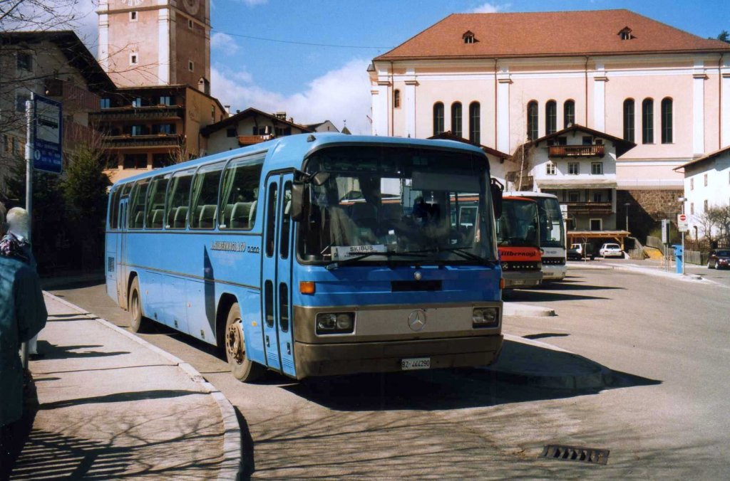 Mercedes O303, aufgenommen im Mrz 1997 am Gardasee.