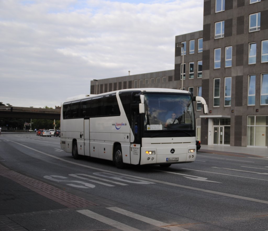 Mercedes Reisebus, im Hannover am 24.06.2010.