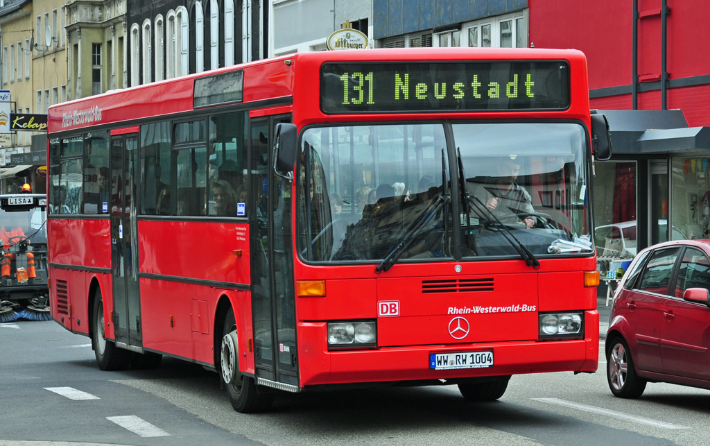 Mercedes der RWB (Rhein-Westerwald-Bus) in Neuwied 27.05.2010