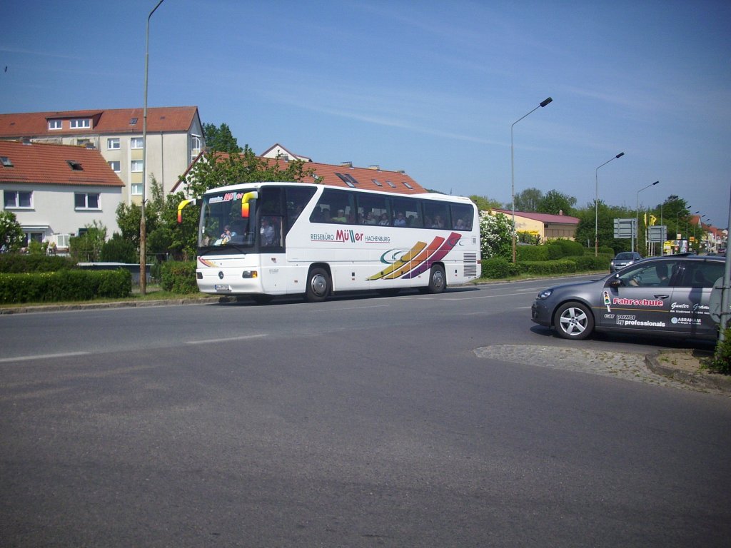 Mercedes Tourismo von dem Reisebro Mller aus Deutschland in Sassnitz am 23.05.2012