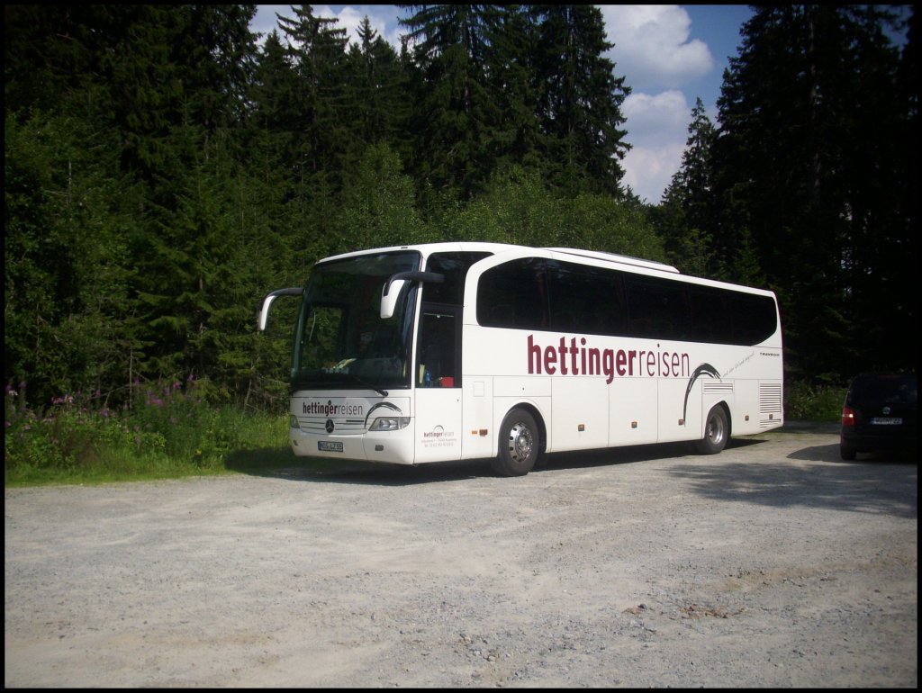 Mercedes Travego von Hettinger Reisen aus Deutschland vor dem groen Arbersee am 27.07.2012