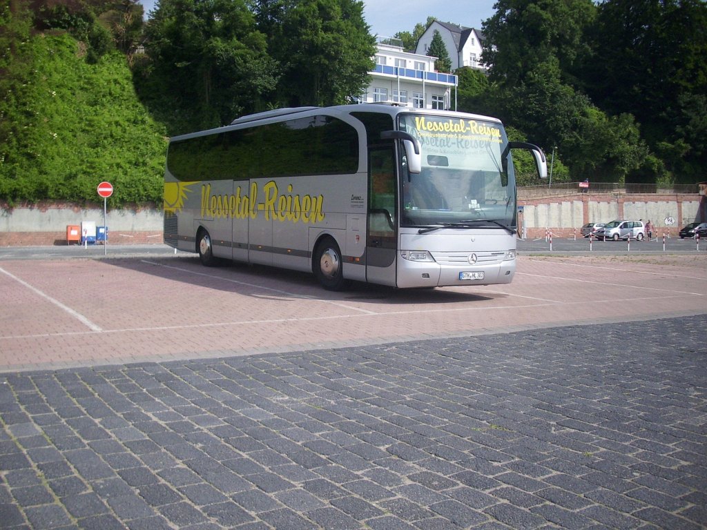 Mercedes Travego von Nessetal Reisen aus Deutschland im Stadthafen Sassnitz am 29.06.2012
