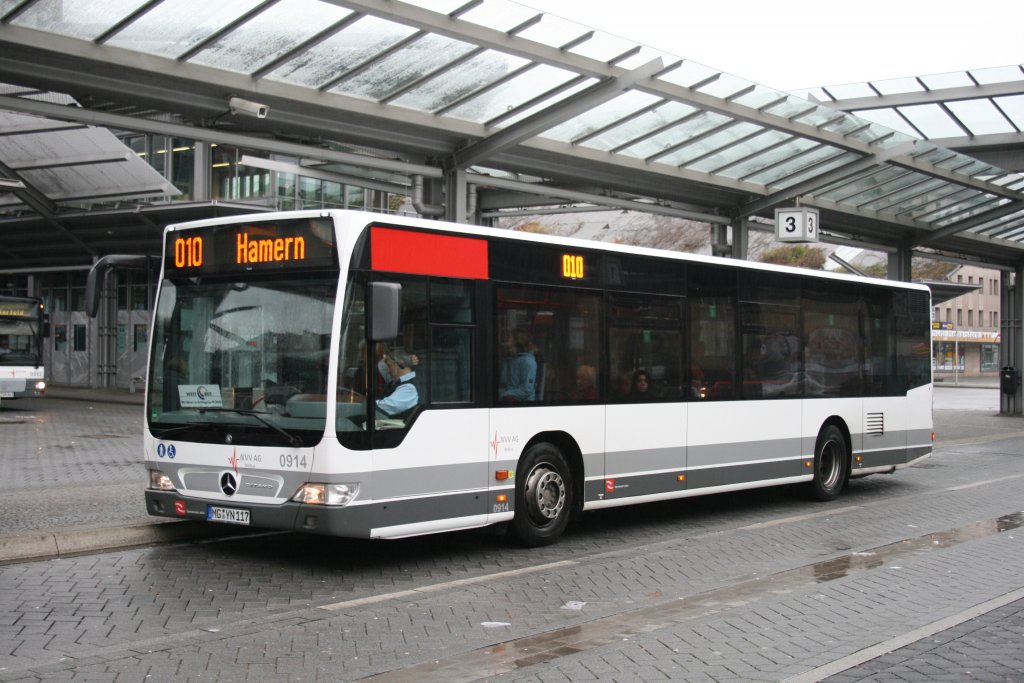 MBUS 0914 (MG YN 117) am HBF Mnchengladbach.
6.12.2009