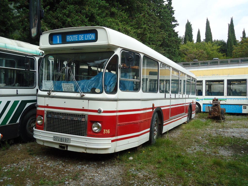 Muse Bus: Nr. 316/572 NU 87 Saviem am 16. Oktober 2010 in Breil-sur-Roya