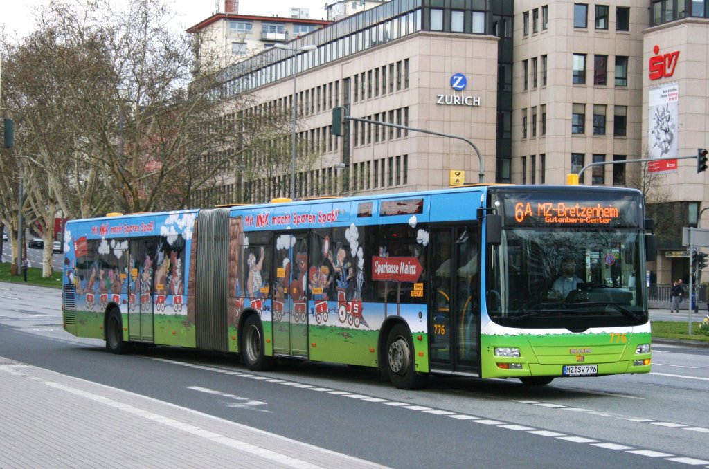 MVG 776 (MZ SW 776) macht Werbung fr die Sparkasse Mainz.
Aufgenommen am HBF Wiesbaden, 10.4.2010. 
