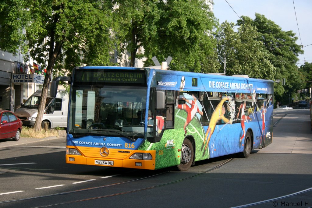 MVG 816 (MZ SW 816) macht Werbung fr die Coface Arena.
Mainz HBF, 30.6.2010.