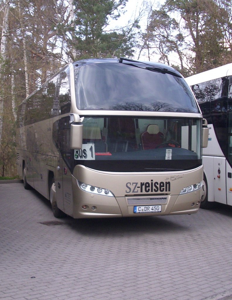 Neoplan Cityliner von SZ-Reisen aus Deutschland in Binz am 17.04.2012