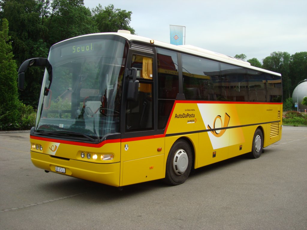 Neoplan Euroliner N312  GR 67414 der Regie Scuol
Aufgenommen am 27.05.2011 bei der CALAG in Langenthal nach der Carrosserie-Revision