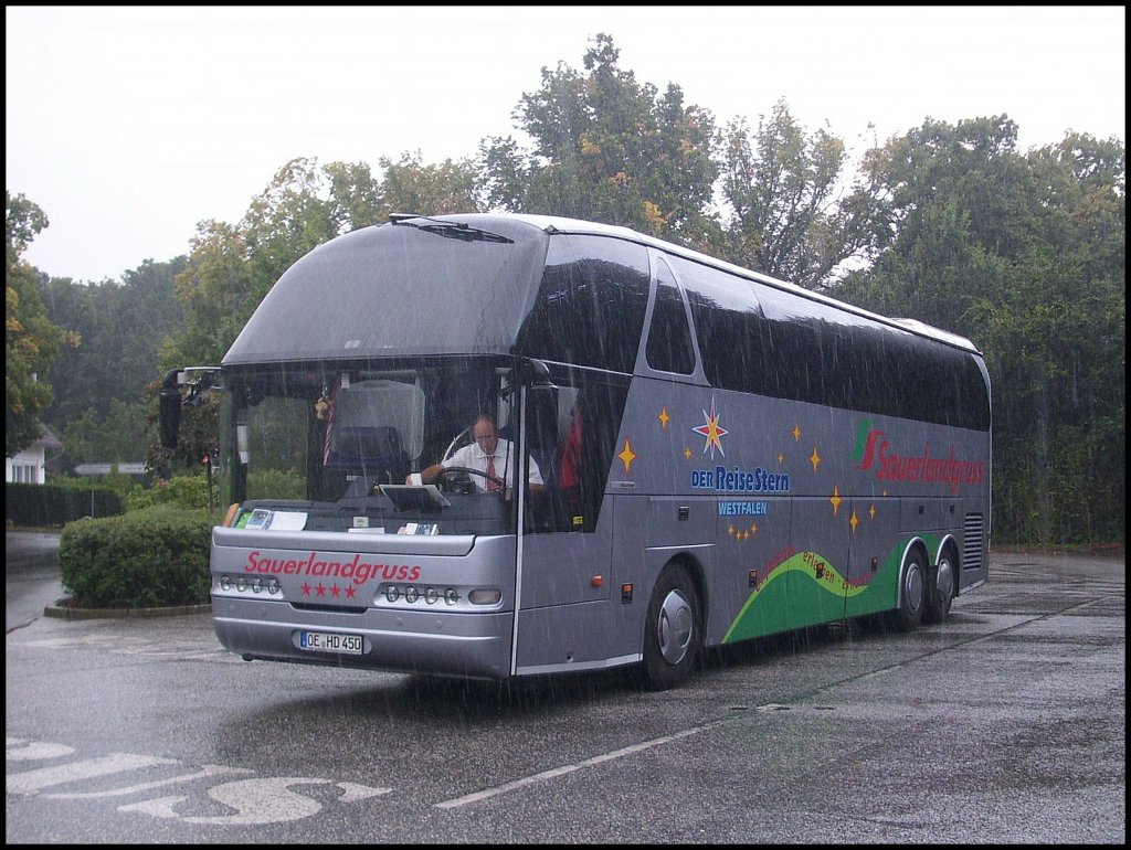 Neoplan Starliner von Sauerlandgruss aus Deutschland in Bergen am 12.09.2012