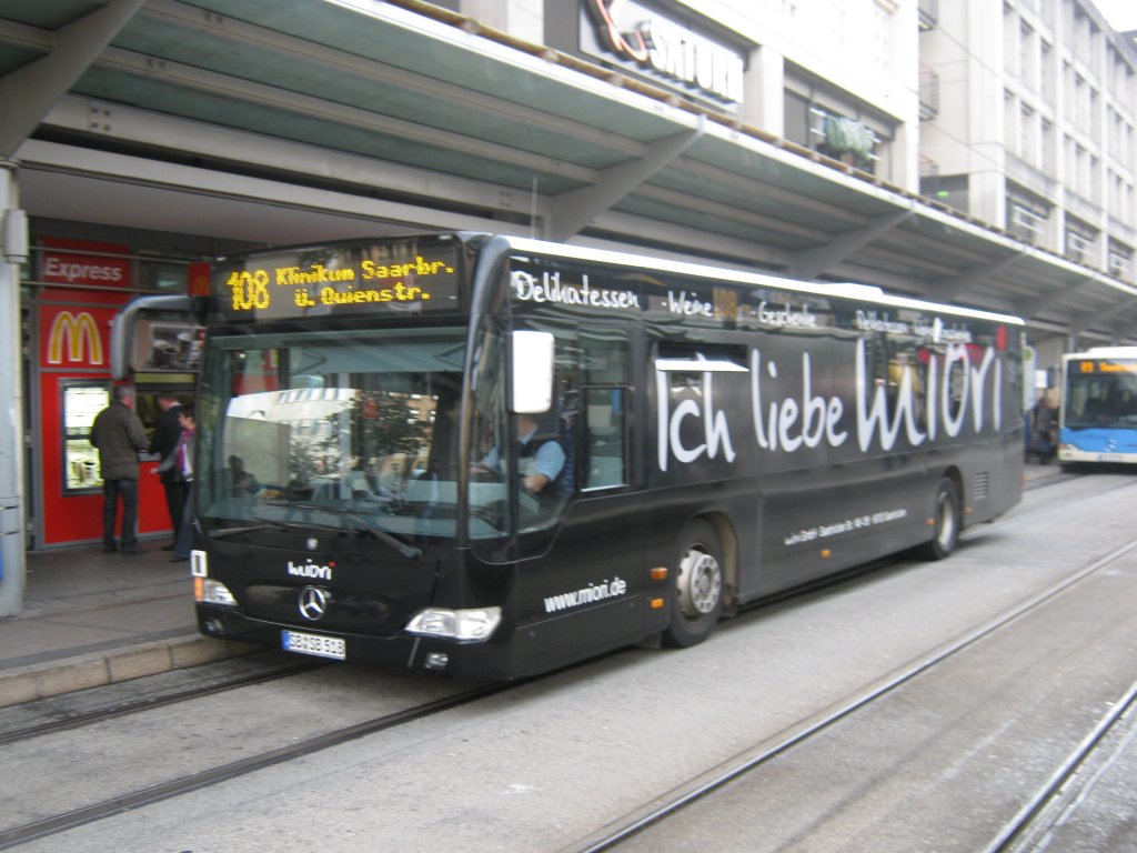 Noch ein Citaro Bus der seit wenigen Tagen eine neue Werbung trgt. Das Foto habe ich am 01.10.2010 in Saarbrcken gemacht.