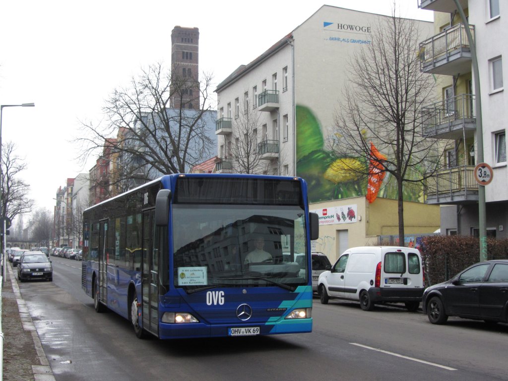 OHV-VK 69 der OVG am 18.2.2012 als Schienenersatzverkehr wegen baubedingt unterbrochenem S-Bahn-Betrieb zwischen Lichtenberg und Nldnerplatz / Rummelsburg. Nldnerstrae, Berlin