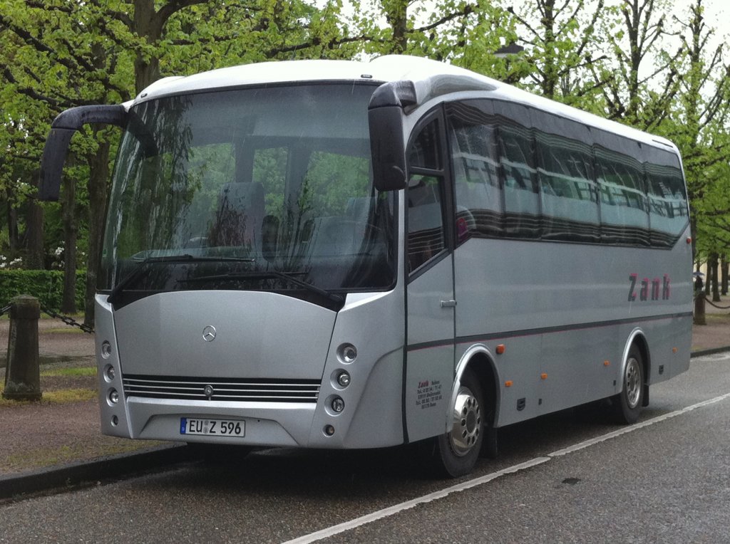 Omnibus-Trading Sundancer auf Mercedes-Basis, niederl. Busvertriebsgesellschaft,  Zink , Karlsruhe 04.05.2013