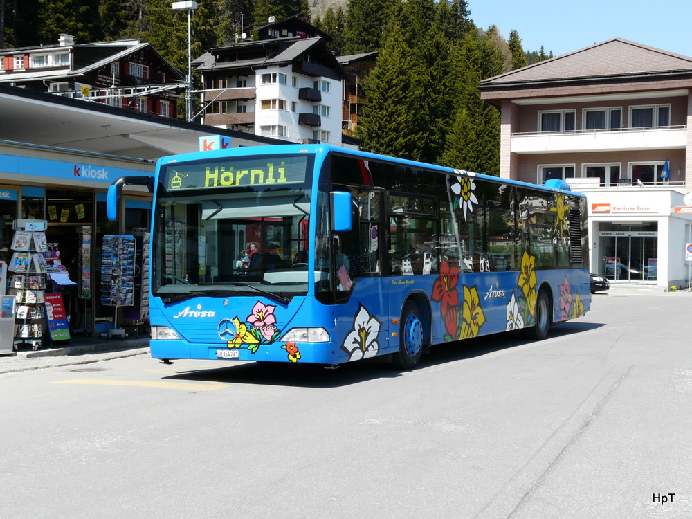 Ortsbus Arosa - Mercedes Citaro GR 154241 bei den Haltestellen vor dem Bahnhof in Aros am 22.04.2011

