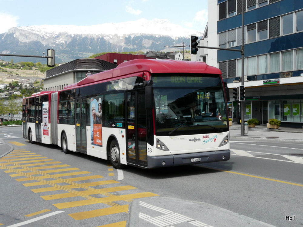 Ortsbus Sion/Postauto - VanHool Nr.63 VS 49629 unterwegs in Sion am 01.05.2013

